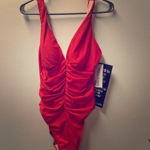 NWT Miraclesuit Slimming Swimsuit